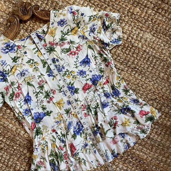 ANNE CARSON Sweet Pea Floral Flutter Top Blouse - Picture 6 of 11
